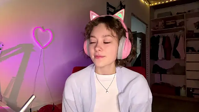 SlunkRear online show from March 2026 10:06:01 PM