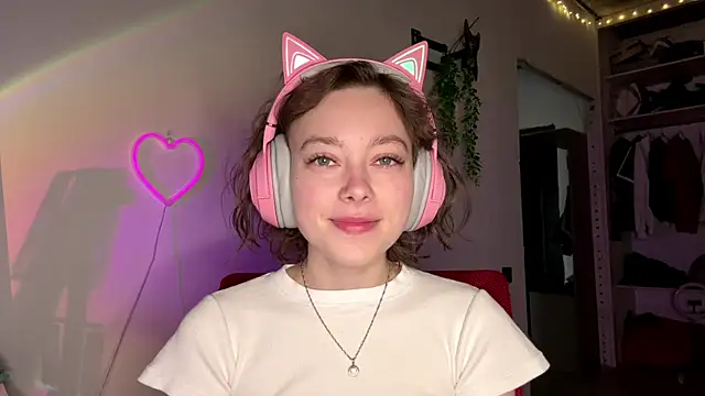 SlunkRear online show from April 2026 10:01:01 PM