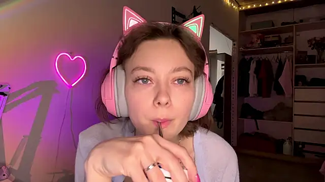 SlunkRear online show from March 2026 10:43:02 PM