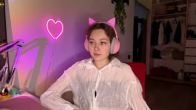 SlunkRear online show from February 2026 10:09:02 PM