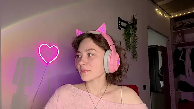 SlunkRear online show from April 2026 10:13:01 PM