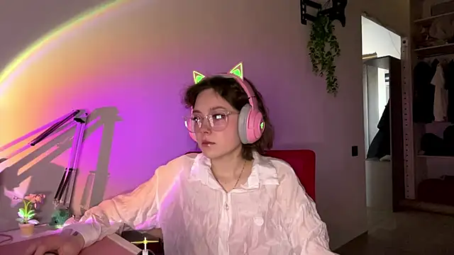 SlunkRear online show from February 2026 11:59:02 PM