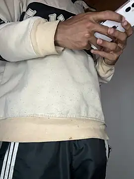 mondacuo3000 online show from April 2026 06:45:01 PM