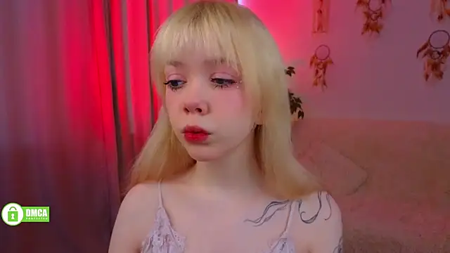 Rochelle kitty online show from March 2026 01:12:01 PM