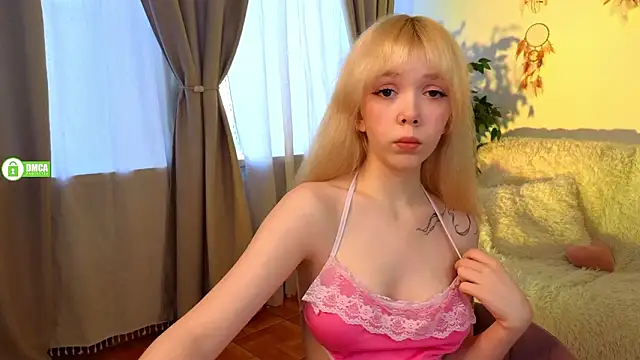 Rochelle kitty online show from March 2026 02:29:01 PM