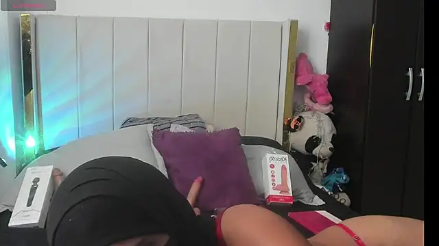 Snapshot of zahra_zaid chatting on February 2026 08:52:01 PM zahra zaid online show from February 2026 08:52:01 PM