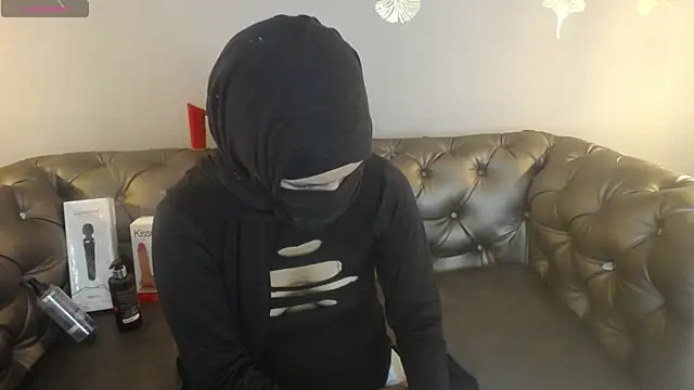 zahra zaid online show from April 2026 11:32:02 PM