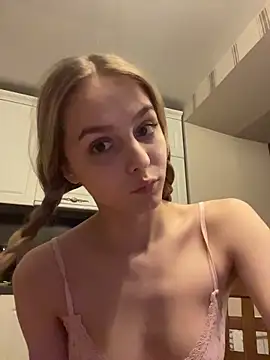 lillit vivit online show from March 2026 01:53:01 PM