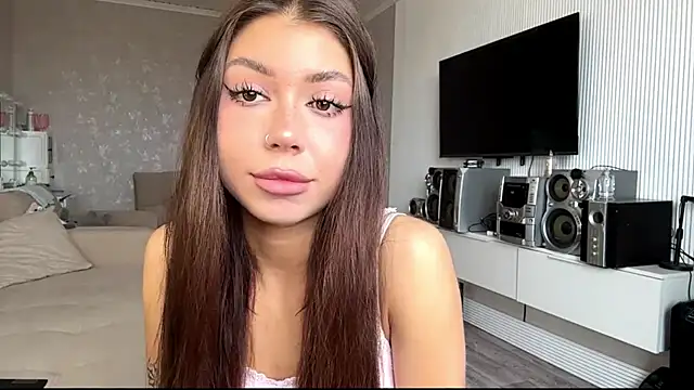 You Club Winx online show from April 2026 07:14:01 AM