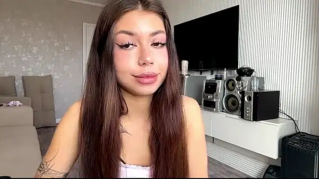 You Club Winx online show from April 2026 07:04:01 AM