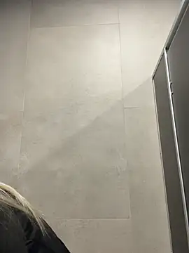 Mia Star69 online show from February 2026 05:48:01 PM