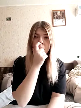 EvaTallor online show from March 2026 06:25:02 AM