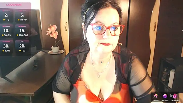 exiMIlf online show from May 2026 11:05:02 AM