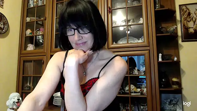 Snapshot of Vlastelina chatting on April 2026 02:01:05 PM Vlastelina online show from April 2026 02:01:05 PM