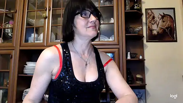 Snapshot of Vlastelina chatting on April 2026 01:41:01 PM Vlastelina online show from April 2026 01:41:01 PM