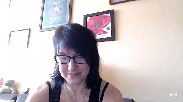 Snapshot of Vlastelina chatting on March 2026 05:44:01 AM Vlastelina online show from March 2026 05:44:01 AM