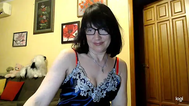 Snapshot of Vlastelina chatting on March 2026 07:15:01 PM Vlastelina online show from March 2026 07:15:01 PM