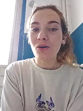 sweetsophie69 online show from April 2026 10:11:01 AM