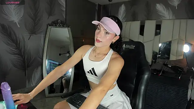 Veronica hottie online show from May 2026 10:43:02 PM