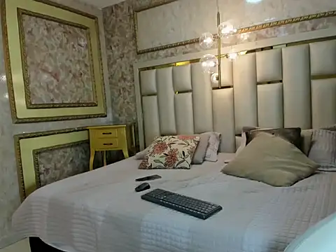 Veronica hottie online show from February 2026 01:33:01 PM