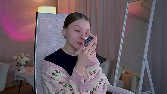 ElliFrankenweenie online show from March 2026 06:30:02 AM