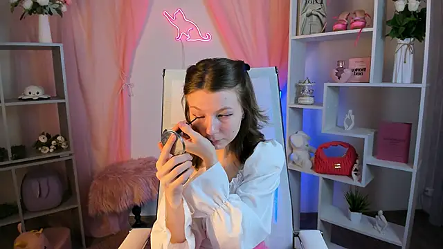 ElliFrankenweenie online show from March 2026 09:24:01 AM