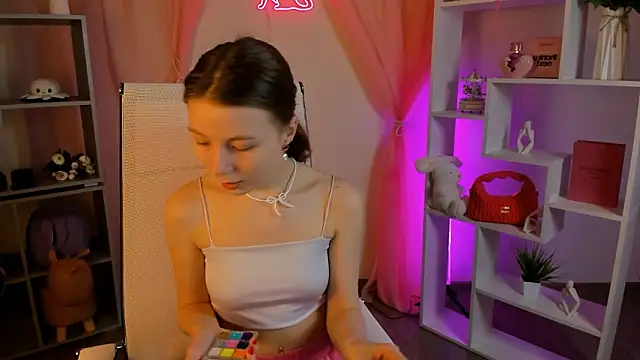 ElliFrankenweenie online show from February 2026 06:14:02 AM