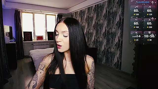 comeherehoney online show from April 2026 11:49:01 AM