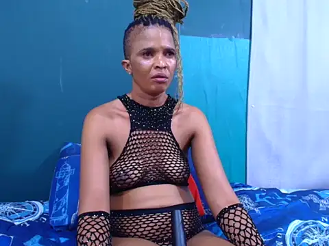 EbonyBlazeXx online show from February 2026 07:03:01 PM