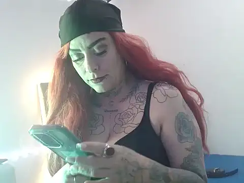 mia vantt online show from March 2026 10:10:01 PM