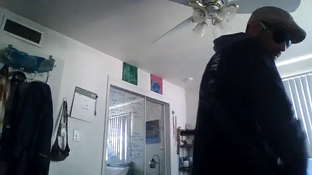 TheDaddio03 online show from February 2026 10:00:02 PM