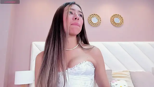 Snapshot of ValeryGomezz chatting on May 2026 01:58:01 PM ValeryGomezz online show from May 2026 01:58:01 PM