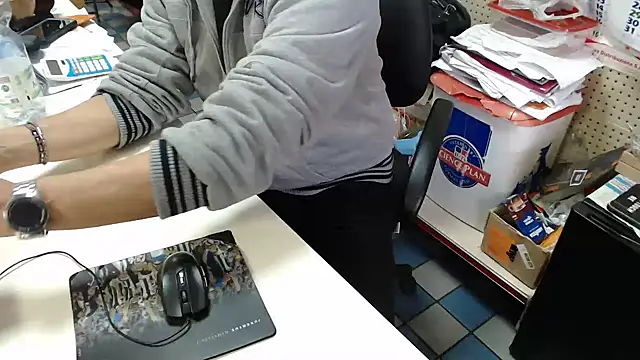 Snapshot of CpLauraMauro chatting on April 2026 03:20:01 PM CpLauraMauro online show from April 2026 03:20:01 PM