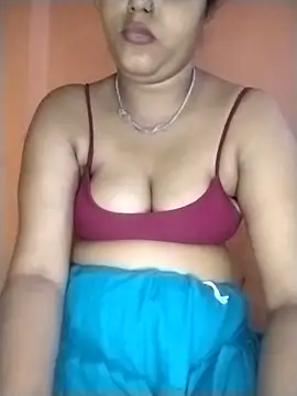Nency Love143 online show from May 2026 06:59:02 PM
