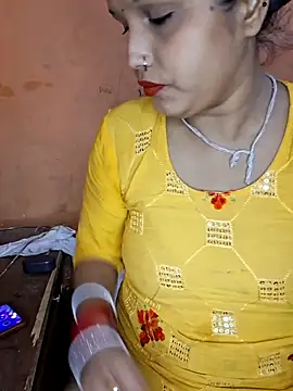 Nency Love143 online show from June 2026 06:12:01 PM