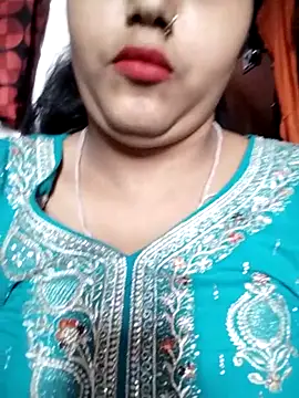 Nency Love143 online show from May 2026 07:33:01 AM