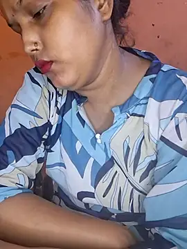 Nency Love143 online show from July 2026 07:47:02 PM