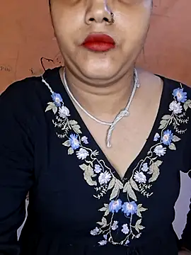 Nency Love143 online show from June 2026 06:35:01 PM