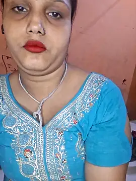 Nency Love143 online show from June 2026 06:09:01 PM