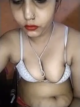Nency Love143 online show from May 2026 05:46:01 PM