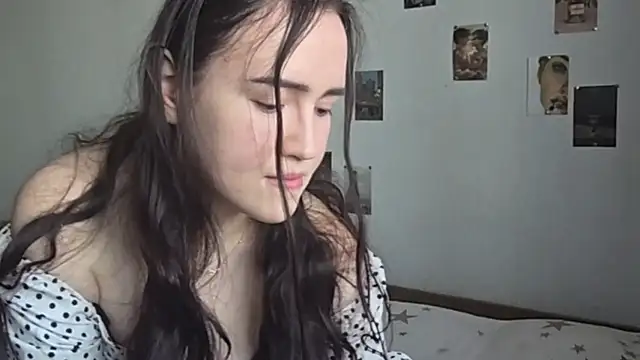 RedginBluebersky online show from April 2026 09:49:01 AM