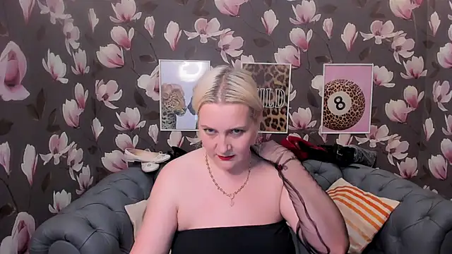 Victoria Notti online show from April 2026 10:54:02 AM