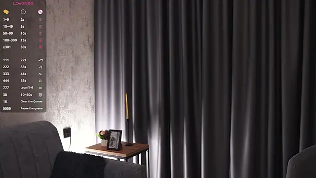 Snapshot of NoellaWortz chatting on March 2026 11:32:01 AM NoellaWortz online show from March 2026 11:32:01 AM