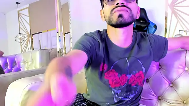 HotPulse vc online show from February 2026 12:38:01 PM