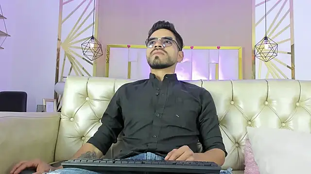 HotPulse vc online show from February 2026 12:29:01 PM