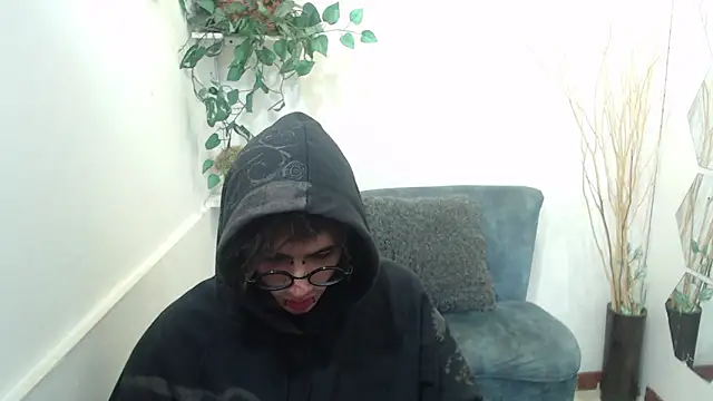 Snapshot of AaronBeer_ chatting on February 2026 11:33:02 AM AaronBeer online show from February 2026 11:33:02 AM