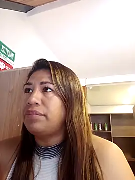 eva vidal  online show from April 2026 04:35:01 PM