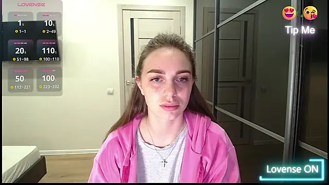  julia wonderful  online show from April 2026 02:04:02 AM