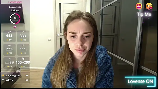  julia wonderful  online show from April 2026 12:51:02 AM