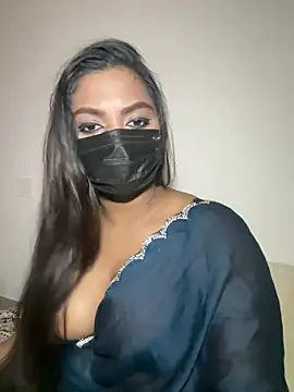 Darkhotcouple online show from February 2026 09:48:01 PM